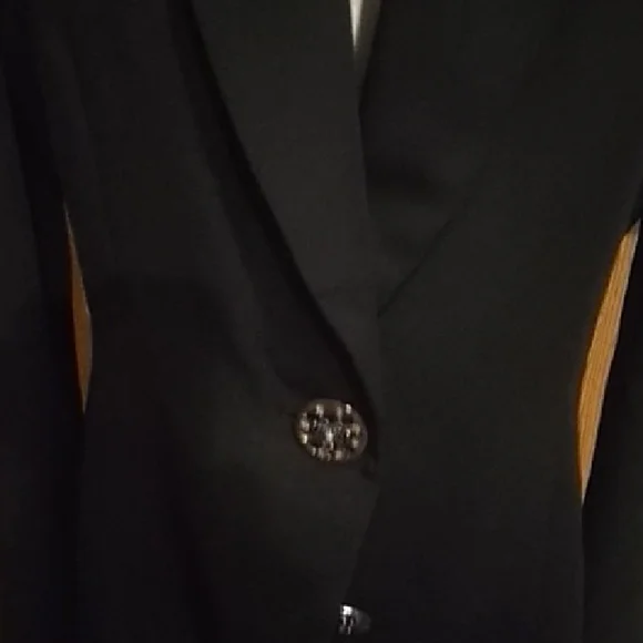 Badgley Mischka Classic Black Blazer - Picture 2 of 7